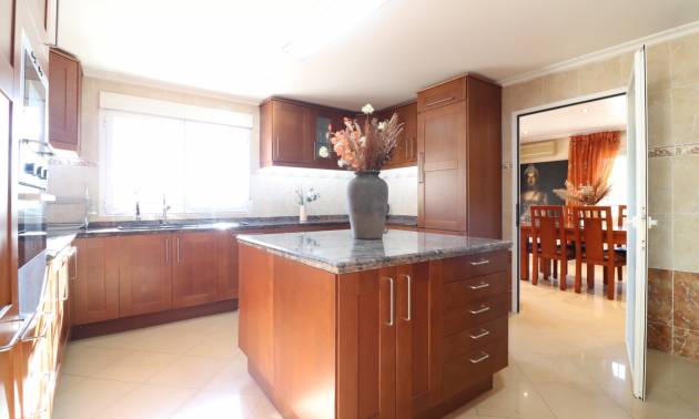 Sale - Villa - La Marina