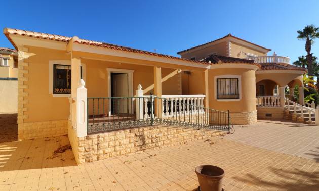 Sale - Villa - La Marina