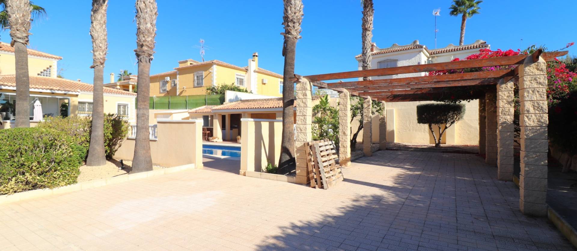 Sale - Villa - La Marina