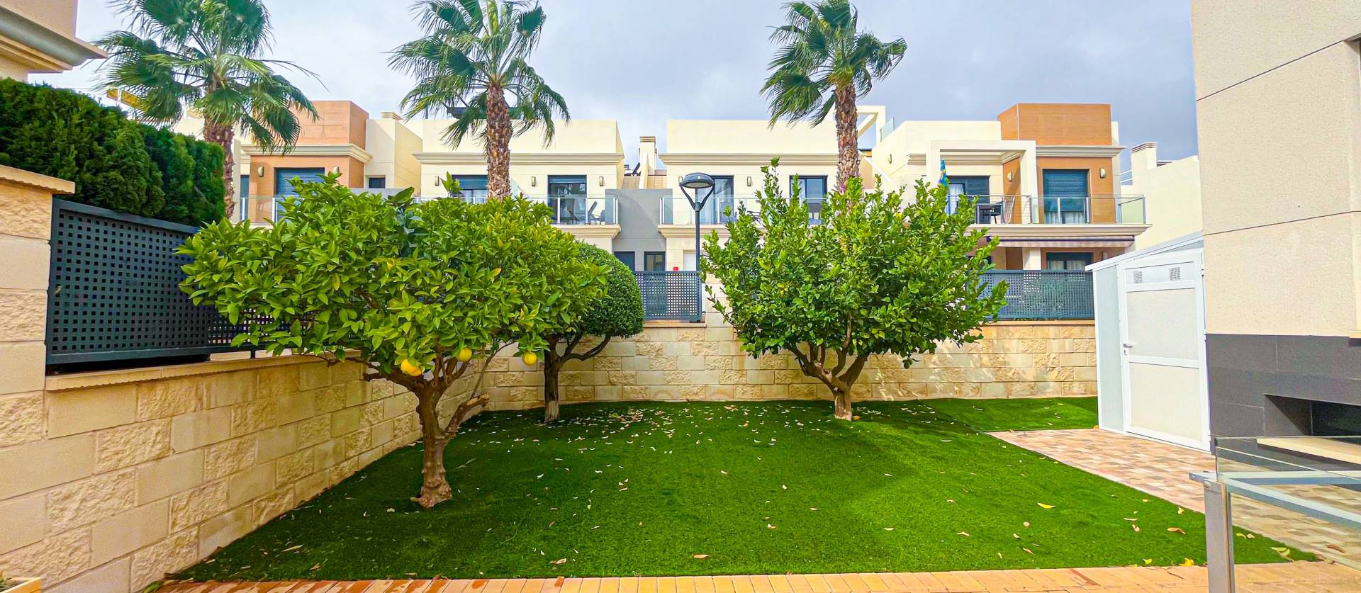 Sale - Villa - Orihuela Costa