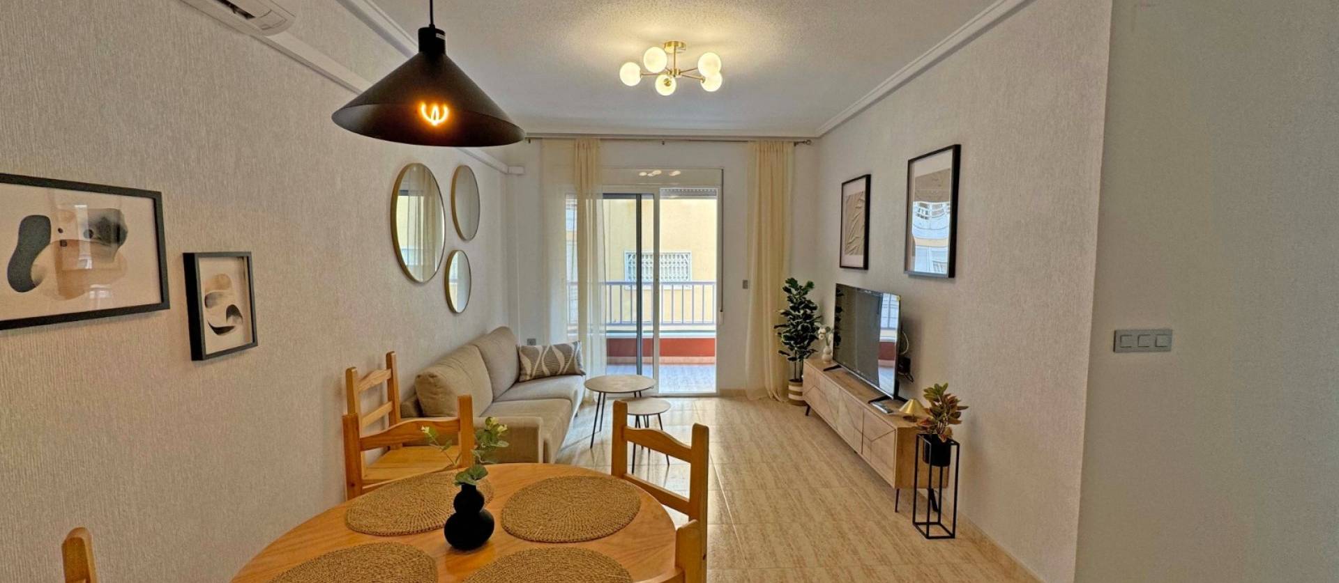 Sale - Apartment - Torrevieja - Playa del Cura