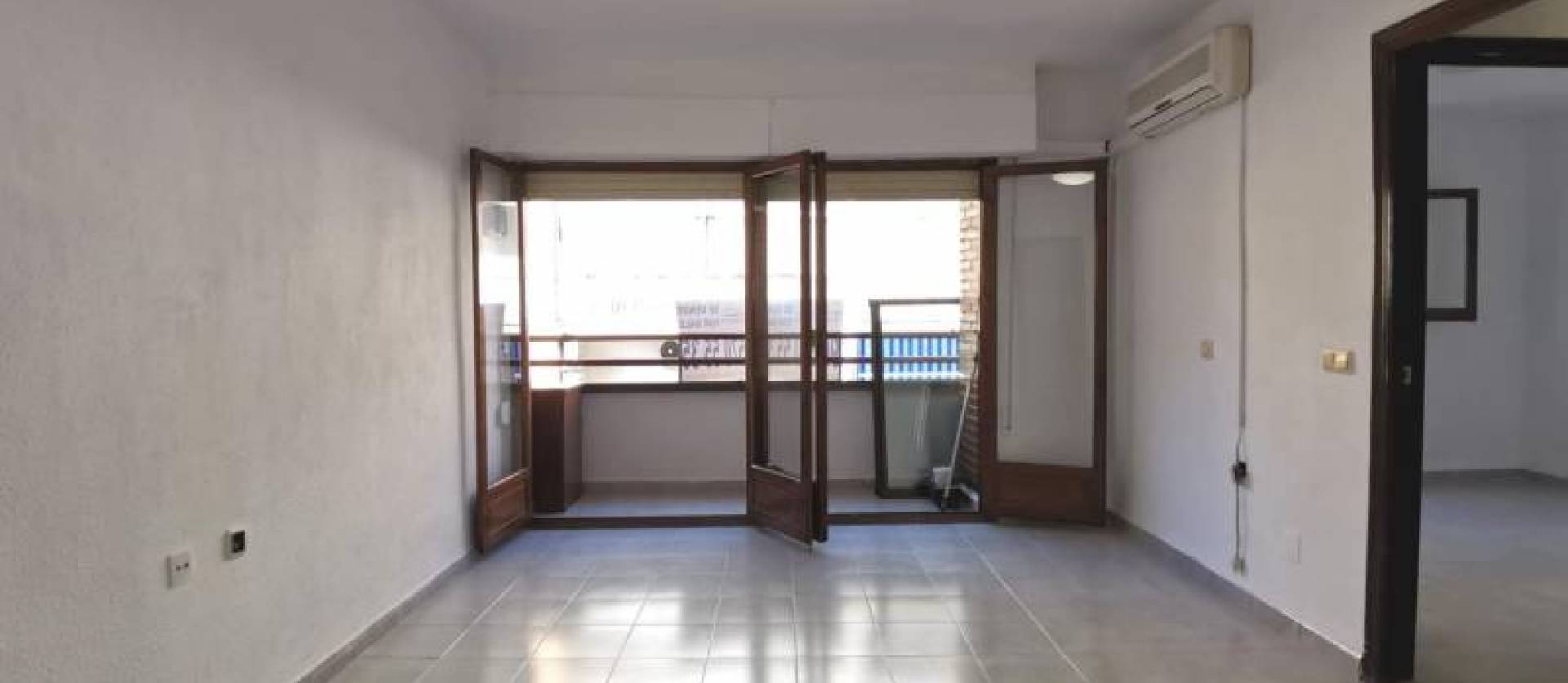 Sale - Apartment - Torrevieja - Estacion de autobuses