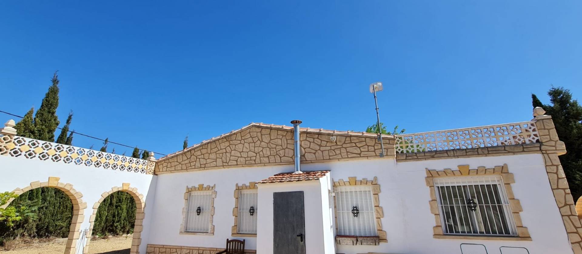 Sale - Villa - Monovar