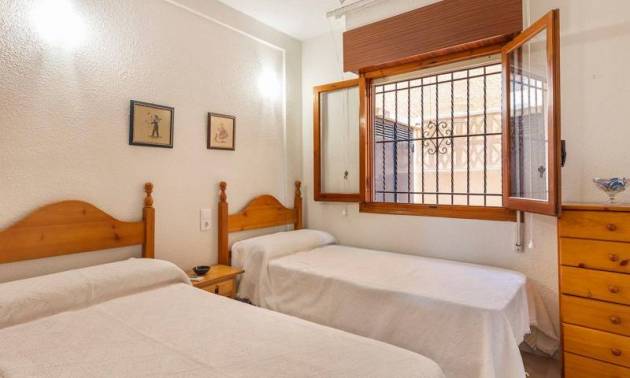 Venta - Bungalow - Torrevieja - La Mata