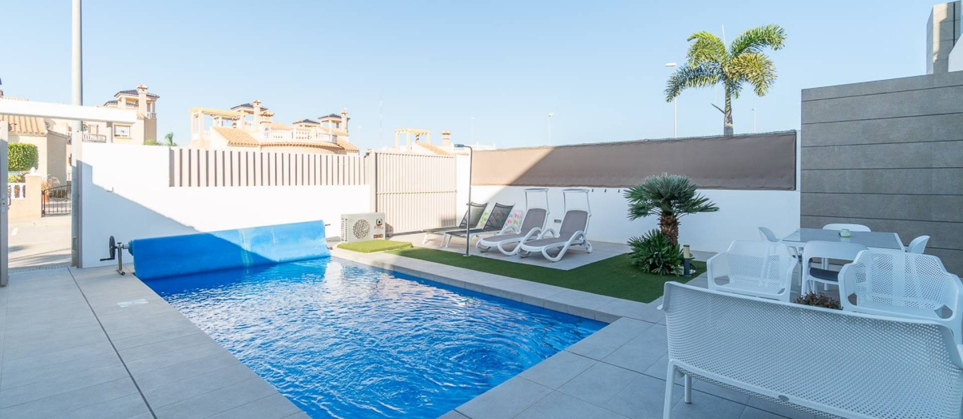 Sale - Villa - Guardamar del Segura