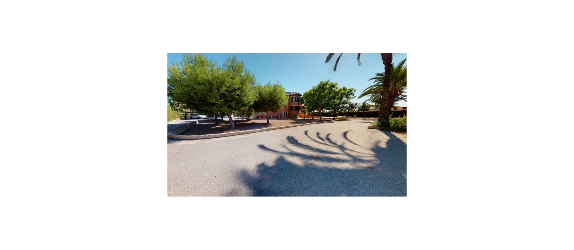 Bestaande woningen - Villa - Elche