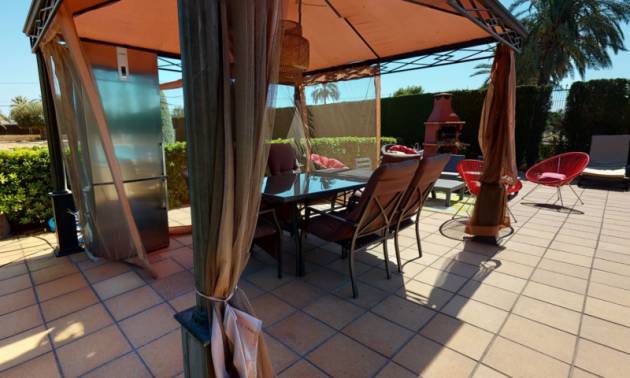 Bestaande woningen - Villa - Elche