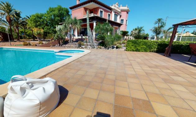 Bestaande woningen - Villa - Elche
