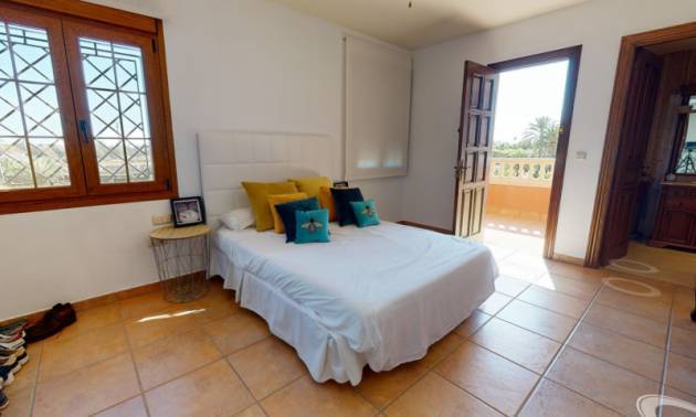 Bestaande woningen - Villa - Elche