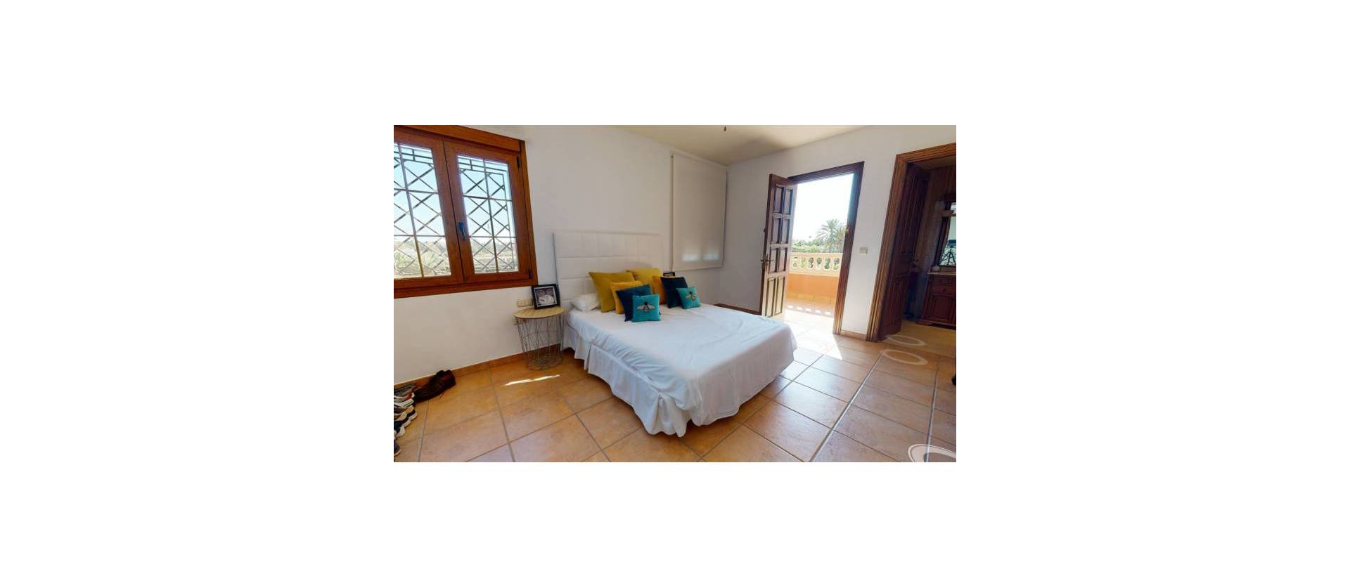 Bestaande woningen - Villa - Elche