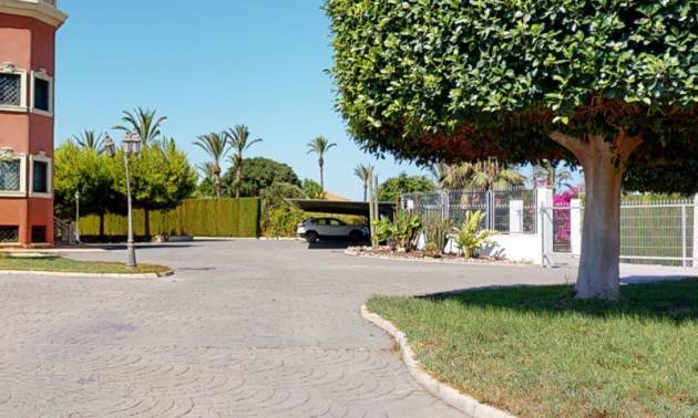 Bestaande woningen - Villa - Elche