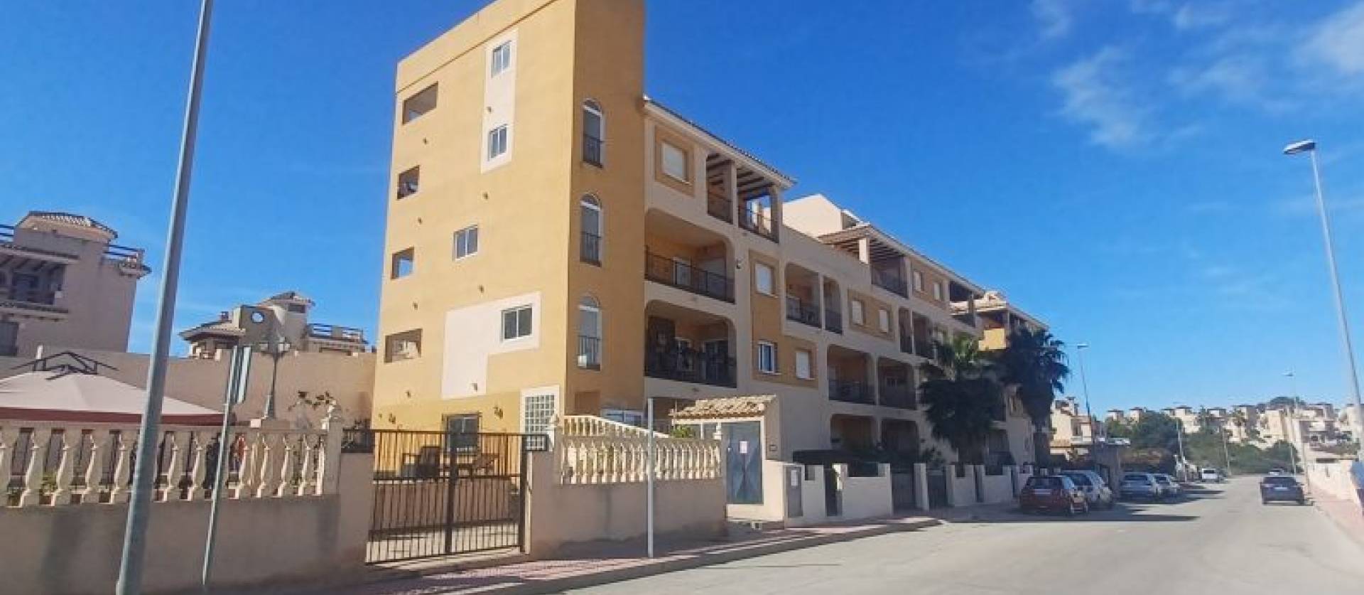 Bestaande woningen - Appartment - Orihuela Costa