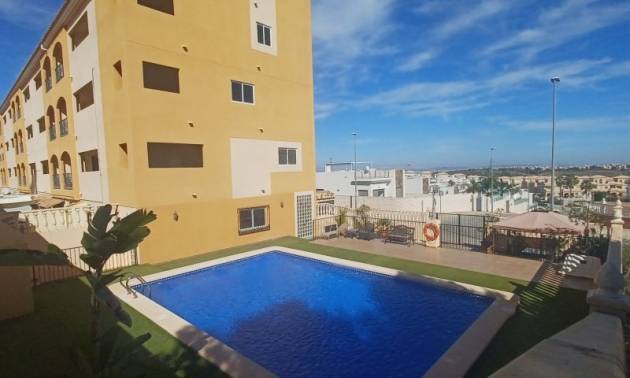 Revente - Apartment - Orihuela Costa