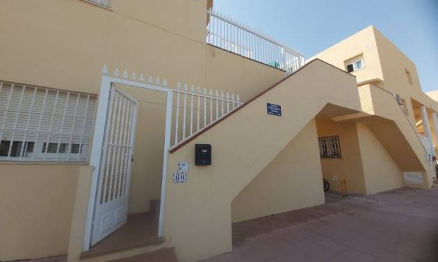 Venta - Apartment - Los Alcázares