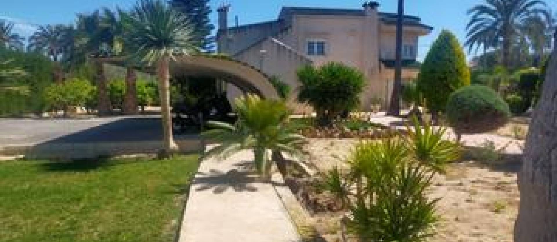 Bestaande woningen - Villa - Elche