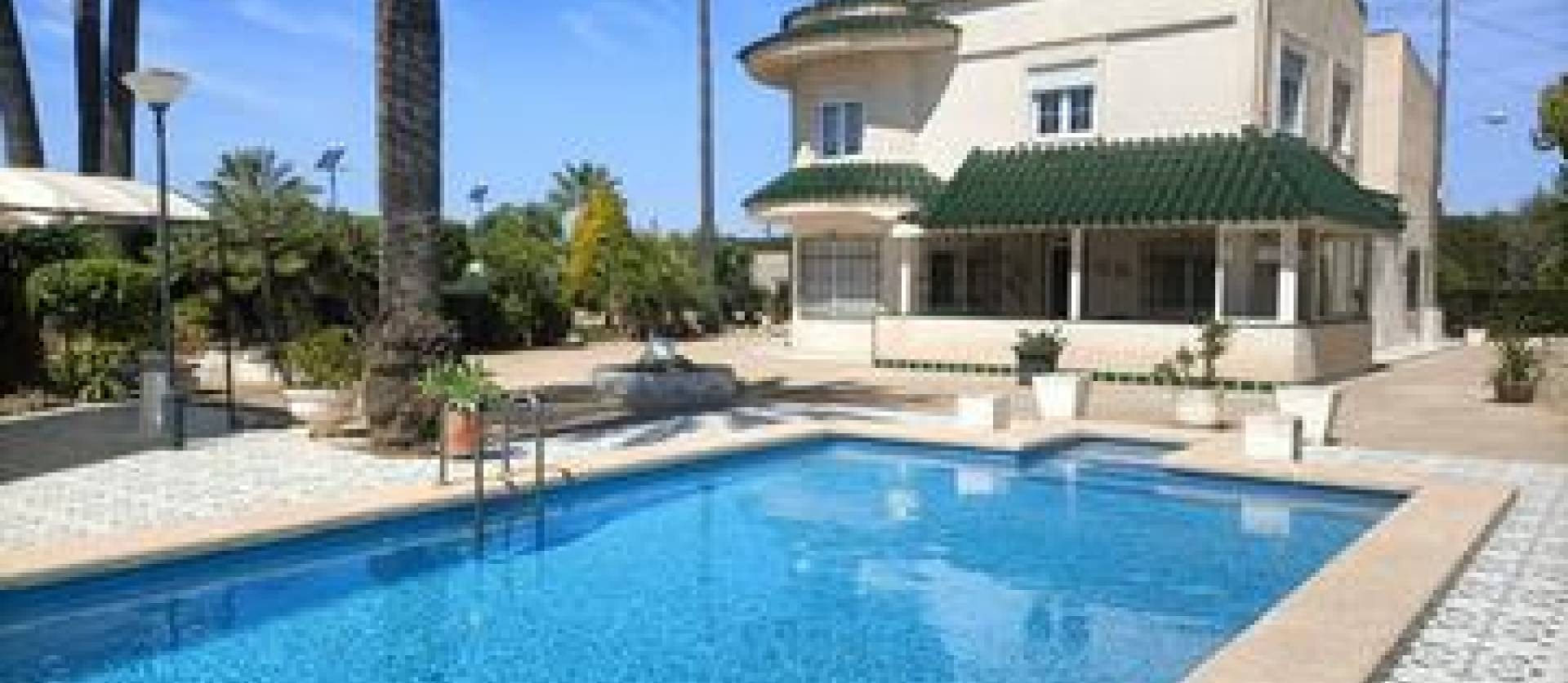Bestaande woningen - Villa - Elche