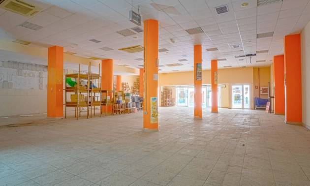 Venta - Comercial - Torrevieja