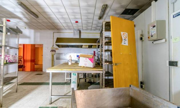 Venta - Comercial - Torrevieja