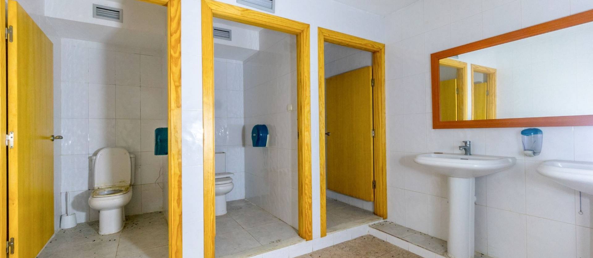 Venta - Comercial - Torrevieja