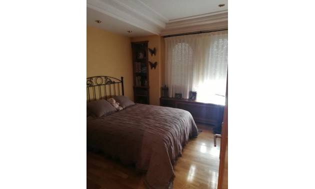 Sale - Villa - Yecla