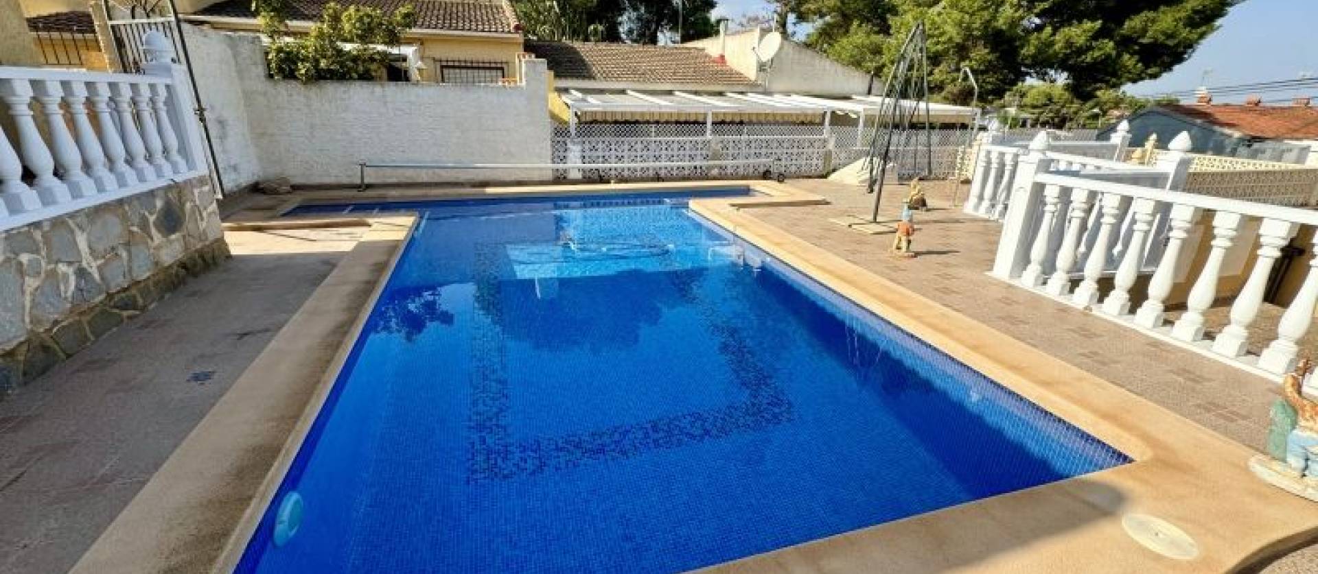 Bestaande woningen - Villa - Los balcones - Los Balcones