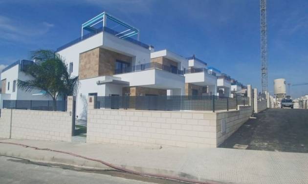 Venta - Villa - Benijofar