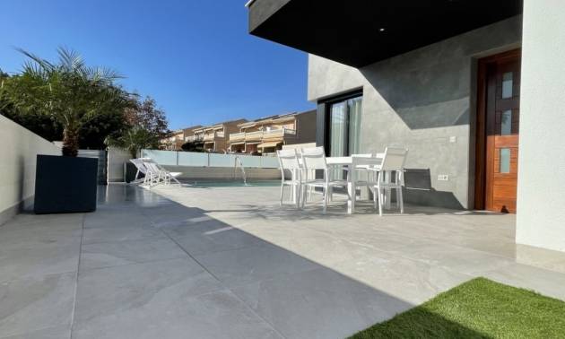 Bestaande woningen - Villa - Torrevieja - Los Altos