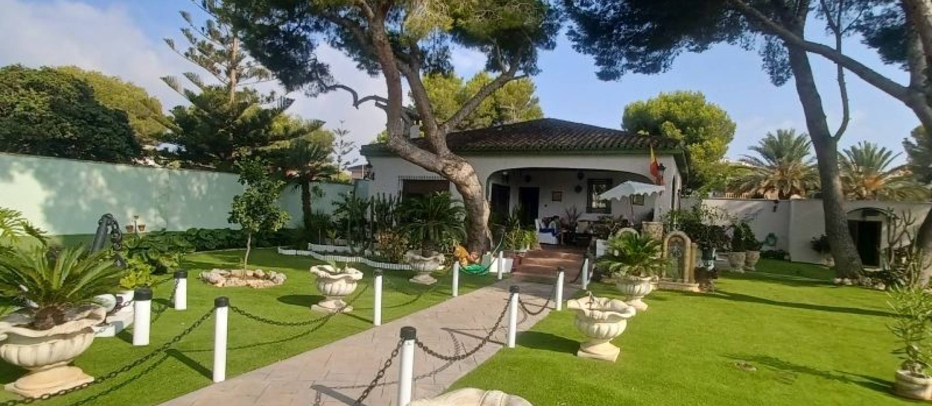 Sale - Villa - Orihuela Costa