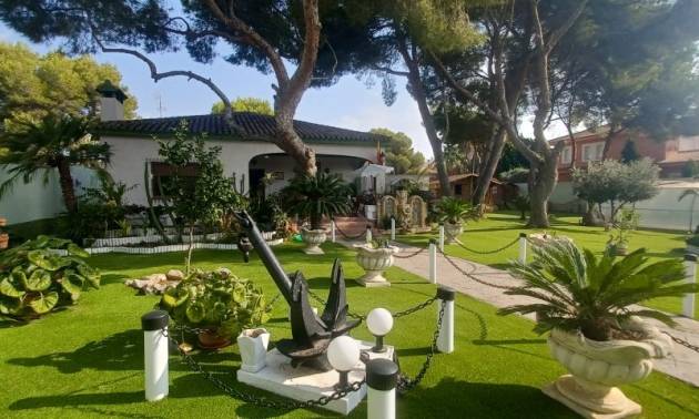 Sale - Villa - Orihuela Costa