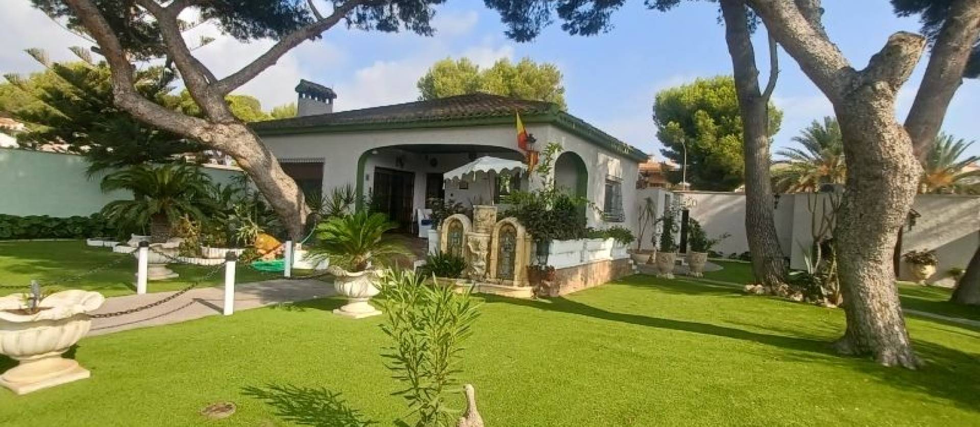 Sale - Villa - Orihuela Costa