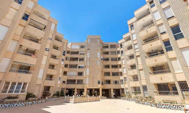 Sale - Apartment - Torrevieja - Playa de los Locos