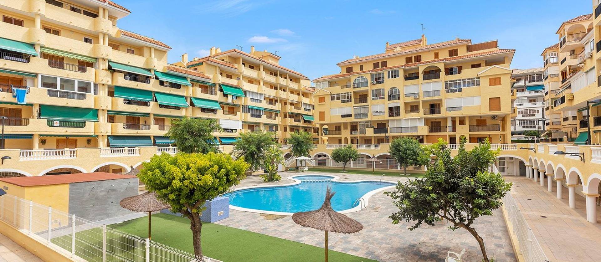 Venta - Apartment - Torrevieja - La Mata