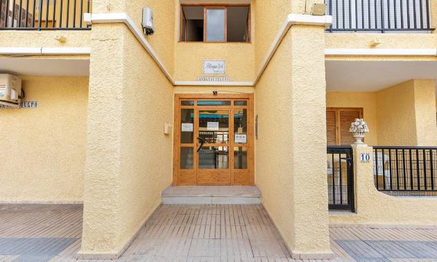 Venta - Apartment - Torrevieja - La Mata