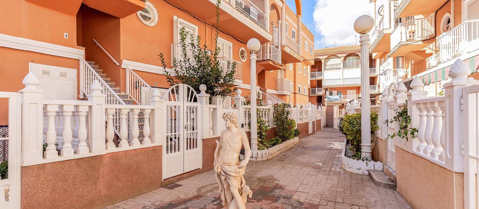 Venta - Apartment - Torrevieja - La Mata