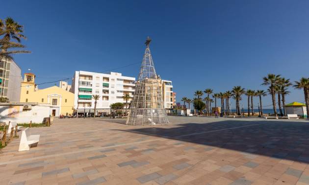 Venta - Apartment - Torrevieja - La Mata