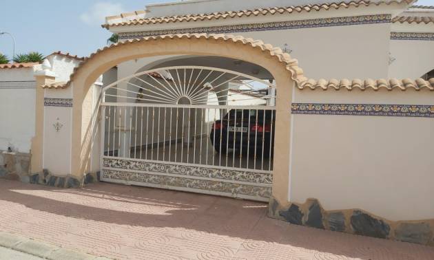 Sale - Villa - Ciudad Quesada