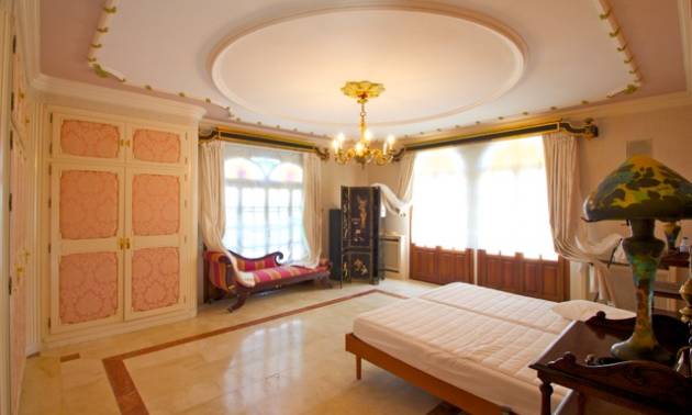 Bestaande woningen - Villa - Orihuela Costa