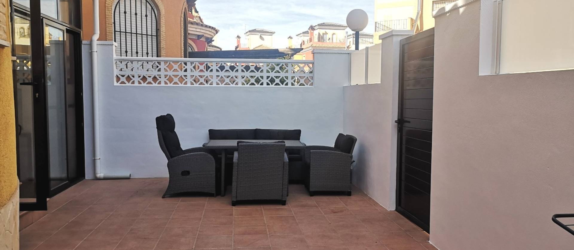 Bestaande woningen - Villa - Los Montesinos - La Herrada