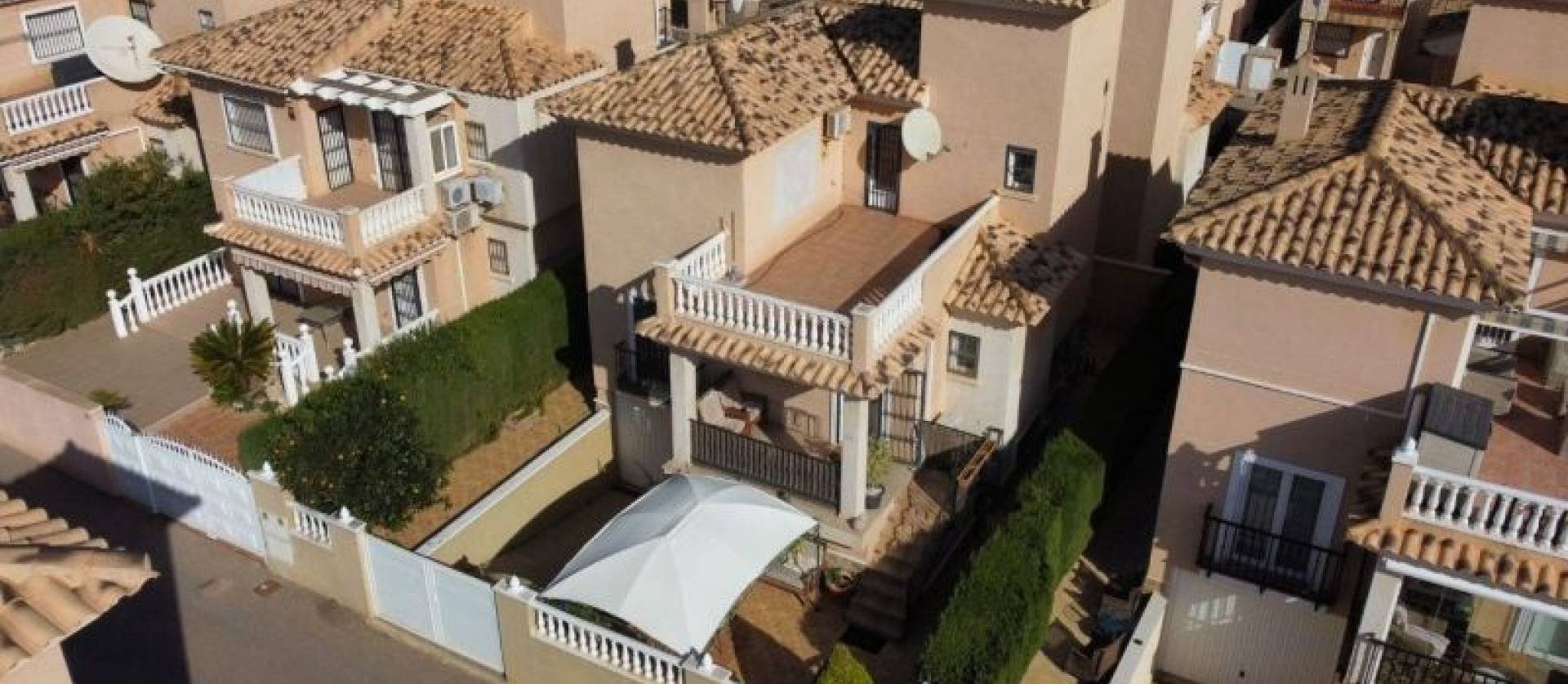 Sale - Villa - Orihuela Costa