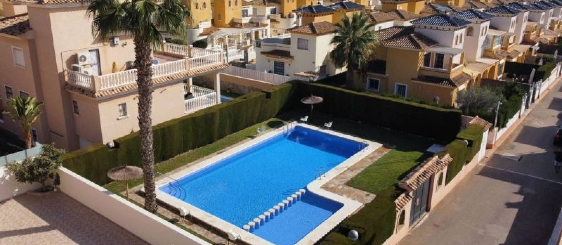 Sale - Villa - Orihuela Costa