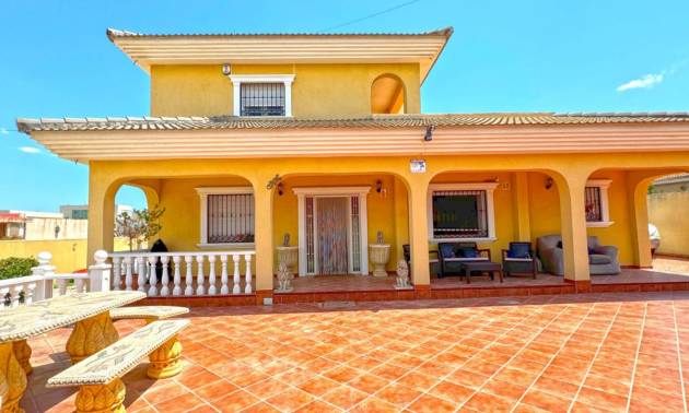 Bestaande woningen - Villa - Torrevieja - Los Balcones