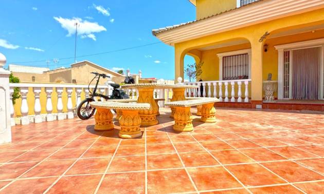 Bestaande woningen - Villa - Torrevieja - Los Balcones