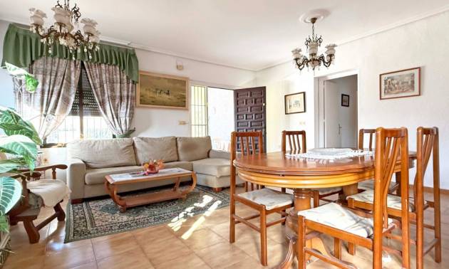 Sale - Villa - Torrevieja