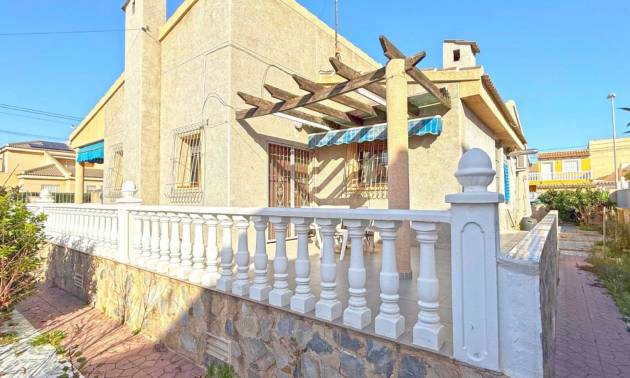 Sale - Villa - Torrevieja