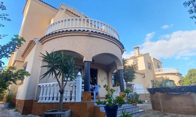 Bestaande woningen - Villa - Orihuela Costa