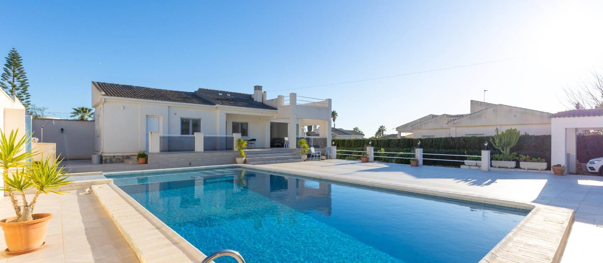 Sale - Villa - Torrevieja - El chaparral