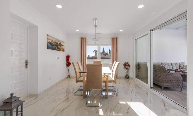 Sale - Villa - Torrevieja - El chaparral