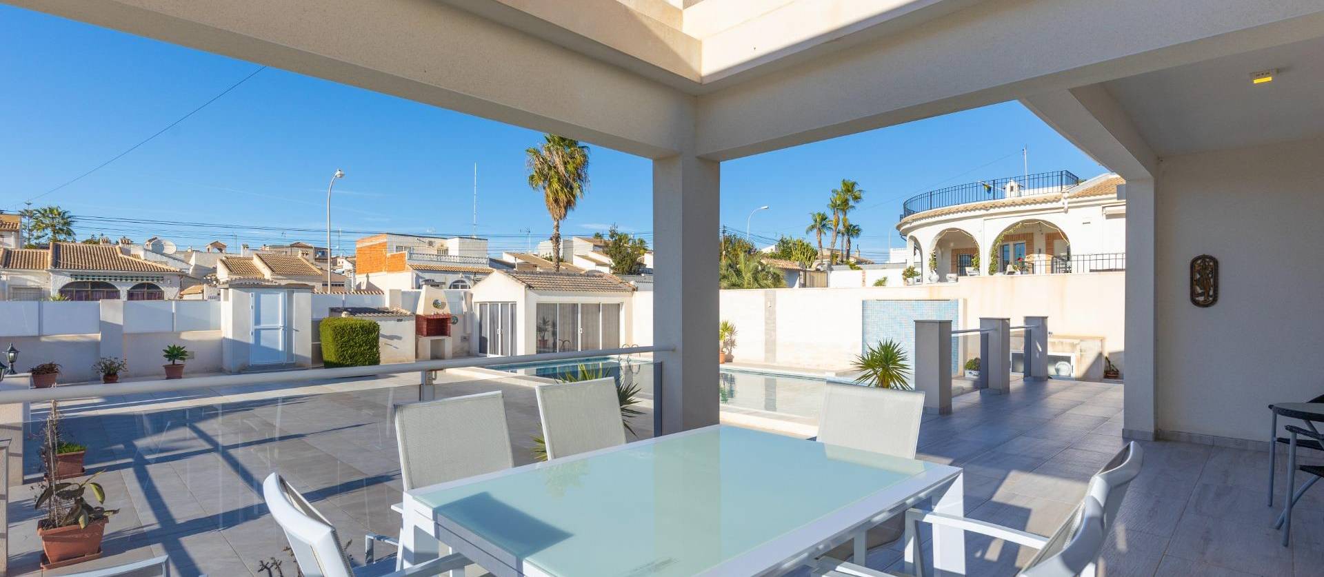 Sale - Villa - Torrevieja - El chaparral