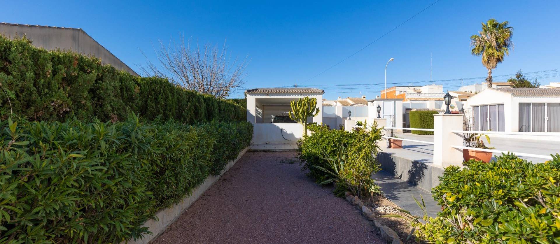 Revente - Villa - Torrevieja - El chaparral