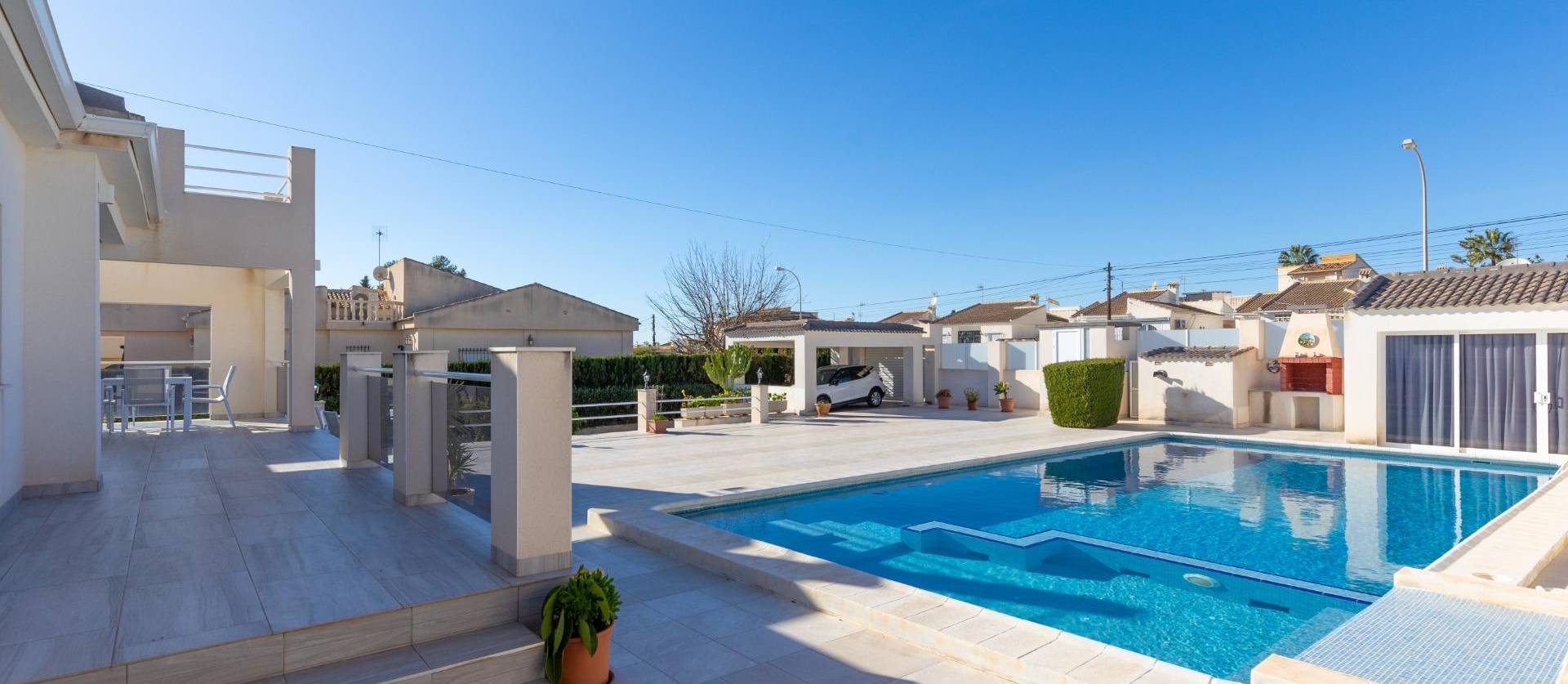 Sale - Villa - Torrevieja - El chaparral